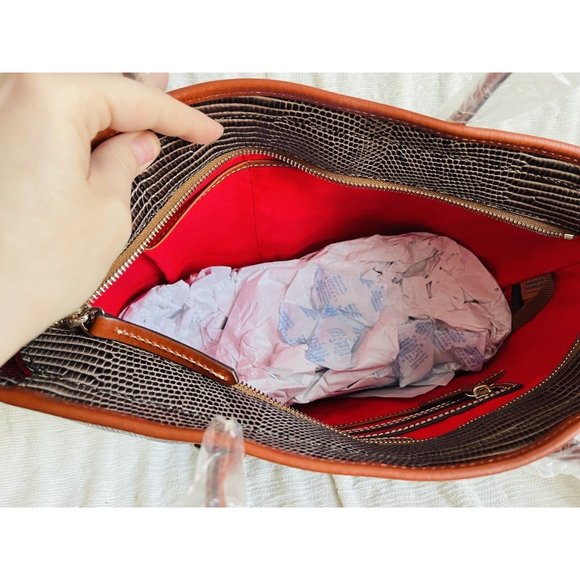 NWT Dooney & Bourke Embossed Lizard Tote -BLIZD 1964 GYTN - Picture 8 of 10